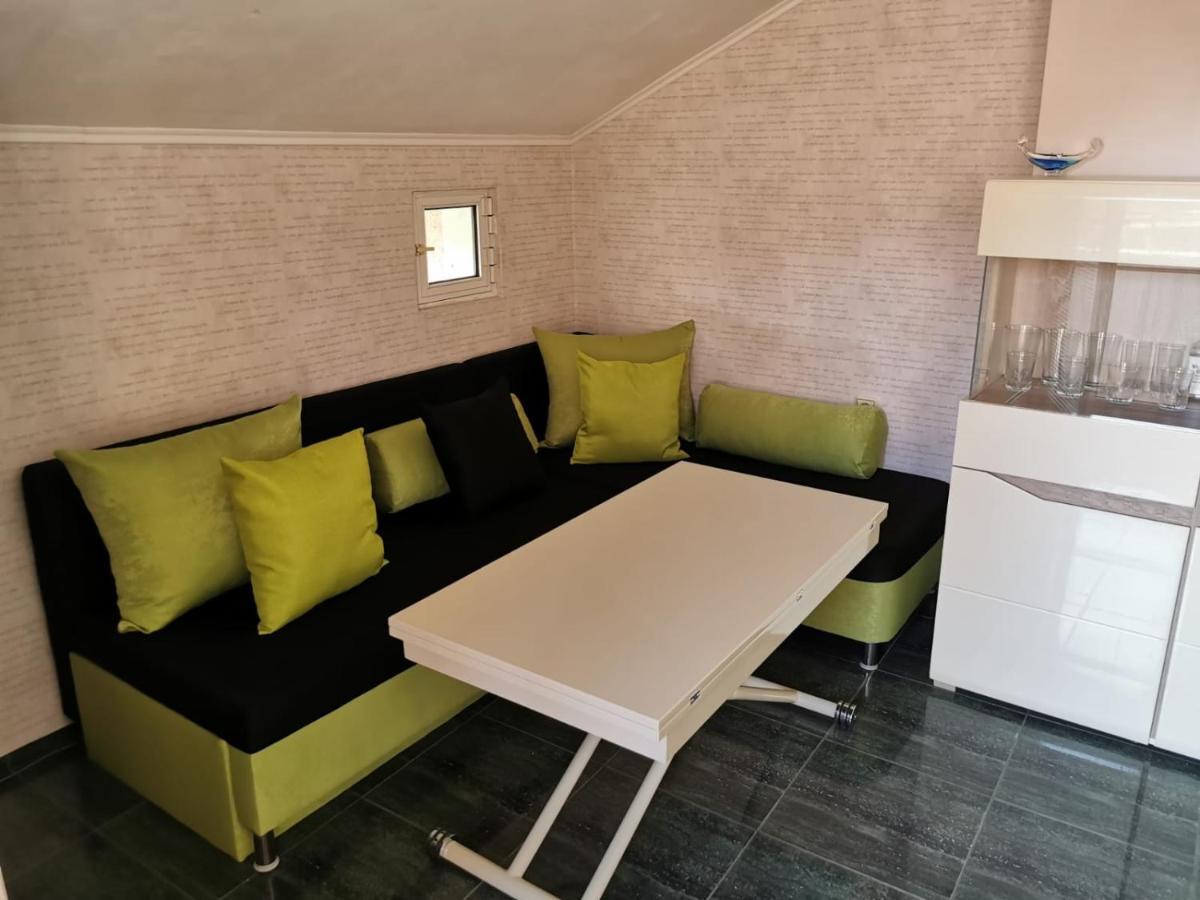 Ferienwohnung Lucy Apartament Burgas City Exterior foto